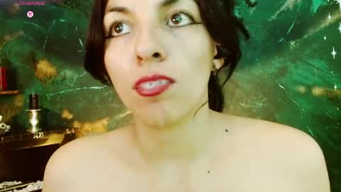 Snapshot of julieth_sex1 chatting on 17, 5, 2026 online show from 17, 5, 2026