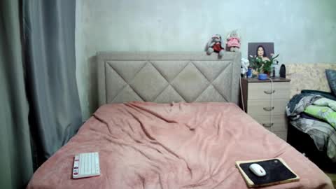 Julietkitty online show from 18, 2, 2025