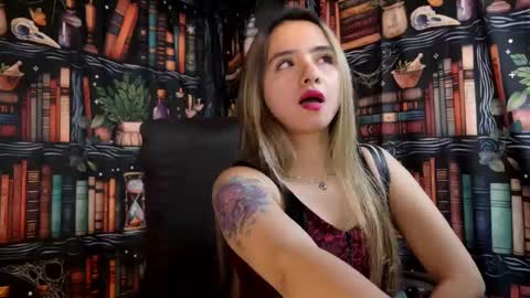 Julietta Jackson online show from 23, 2, 2025