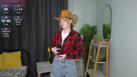 Mia online show from 27, 10, 2025