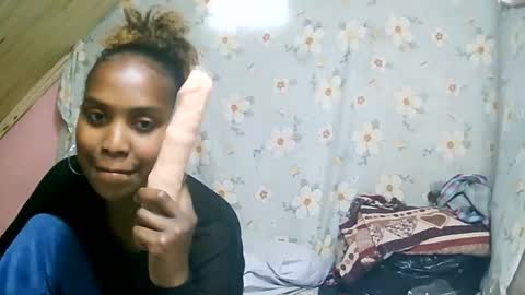 Snapshot of juliette9794 chatting on 14, 9, 2025 juliette9794 online show from 14, 9, 2025