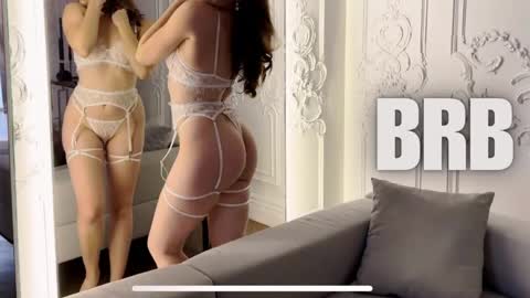 Snapshot of juliette_junson chatting on 11, 2, 2025 Julie online show from 11, 2, 2025