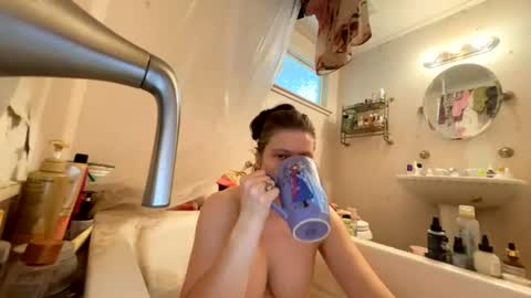 juliettelatte81200 online show from 4, 7, 2026