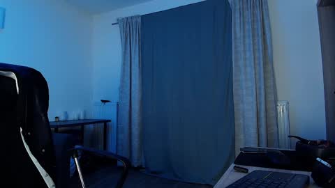Snapshot of juliusmasters chatting on 22, 12, 2024 JULiUS online show from 22, 12, 2024