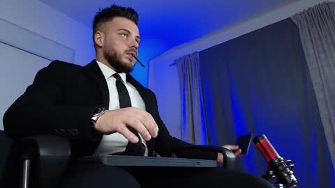 Snapshot of juliusmasters chatting on 27, 1, 2025 JULiUS online show from 27, 1, 2025