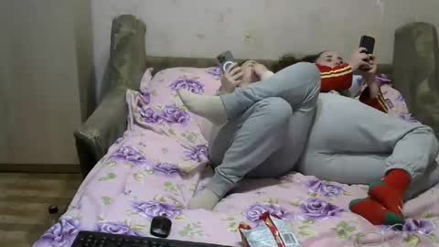 Snapshot of juliya_katie chatting on 5, 1, 2025 Juliya Katie online show from 5, 1, 2025