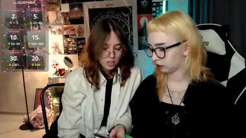 Snapshot of julscinamon chatting on 21, 9, 2025 Baroness Von Cringe online show from 21, 9, 2025