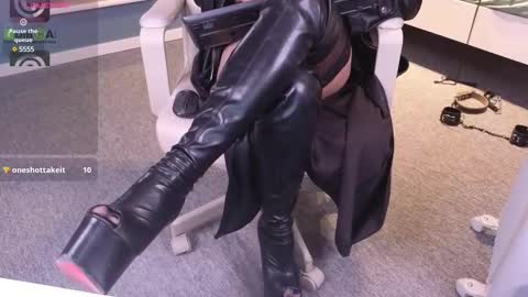 Snapshot of julya_parker chatting on 19, 2, 2025 Julya Mistress online show from 19, 2, 2025