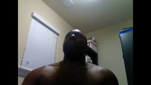 Snapshot of junbug8812 chatting on 15, 12, 2024 junbug8812 online show from 15, 12, 2024