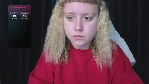 Snapshot of june_shy0 chatting on 12, 9, 2025 June online show from 12, 9, 2025