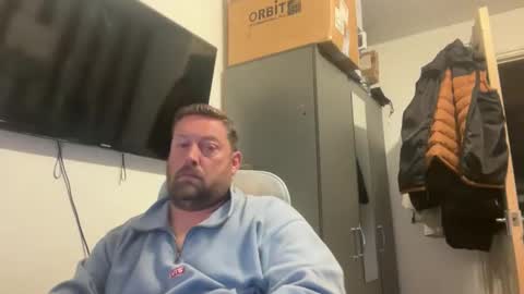 Snapshot of junky345 chatting on 13, 10, 2025 Junky online show from 13, 10, 2025