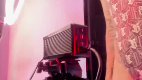 junosomnum online show from 28, 2, 2025