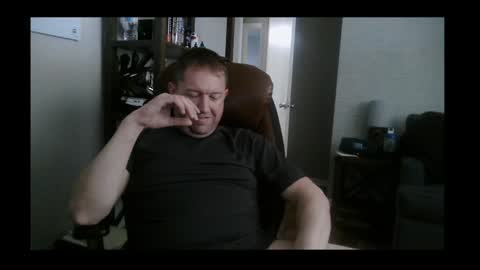 Snapshot of jusbeaz8722 chatting on 4, 1, 2025 JustnSide Unexxst online show from 4, 1, 2025