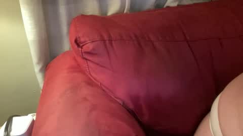 Flirty influncer online show from 7, 1, 2026