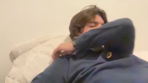 just_a_guy_with_a_big_cock online show from 18, 11, 2025