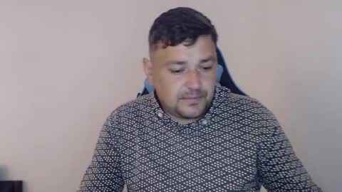 Snapshot of just_a_nice_guy_27 chatting on 23, 9, 2025 Alex online show from 23, 9, 2025