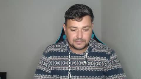 Snapshot of just_a_nice_guy_27 chatting on 17, 10, 2025 Alex online show from 17, 10, 2025