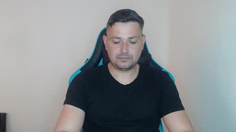 Alex online show from 19, 4, 2026