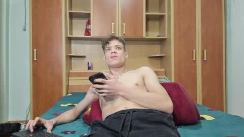 just_alexx12 online show from 18, 12, 2024