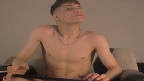 just_alexx12 online show from 5, 3, 2025