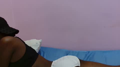 Snapshot of just_ebonee chatting on 3, 2, 2026 just ebonee online show from 3, 2, 2026