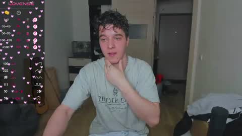 Snapshot of just_edwins chatting on 17, 6, 2026 Edwins online show from 17, 6, 2026
