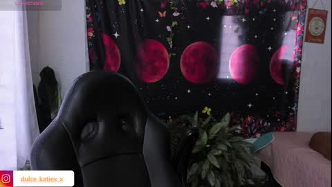 Snapshot of just_katiex chatting on 16, 1, 2025 Sofia online show from 16, 1, 2025