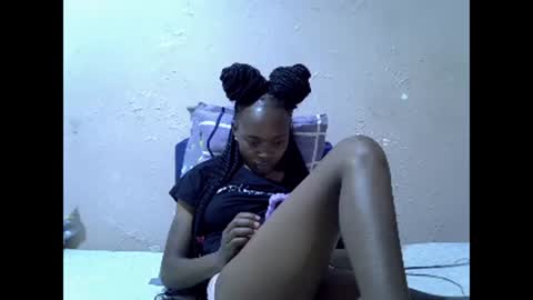 Snapshot of just_nuru chatting on 12, 1, 2025 just_nuru online show from 12, 1, 2025