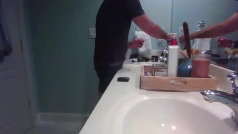 justanotherdadbod2025 online show from 17, 4, 2026