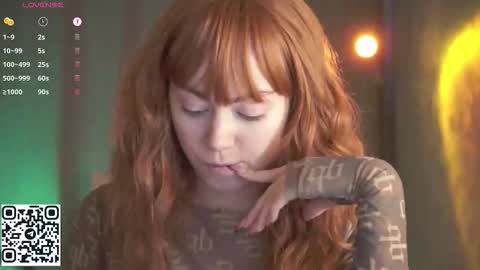 Snapshot of justbarbie chatting on 28, 9, 2025 Alexa online show from 28, 9, 2025