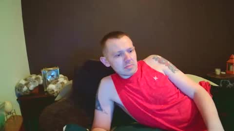 Snapshot of justclickthis chatting on 7, 5, 2026 justclickthis online show from 7, 5, 2026