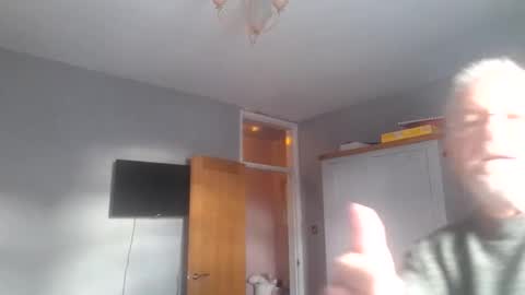 justenjoyingurcompany online show from 22, 10, 2025