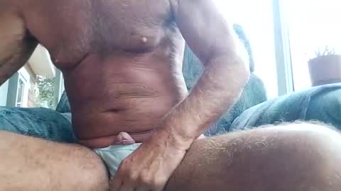 Snapshot of justforyou777770 chatting on 20, 10, 2025 Gil indpendant model exhibitionnist online show from 20, 10, 2025