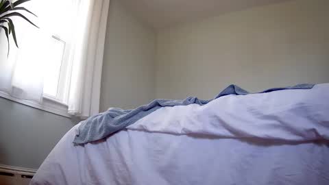 Just Friends online show from 10, 4, 2026