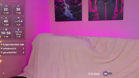 Gisselle Rate me with a thumbs up  online show from 2, 12, 2024