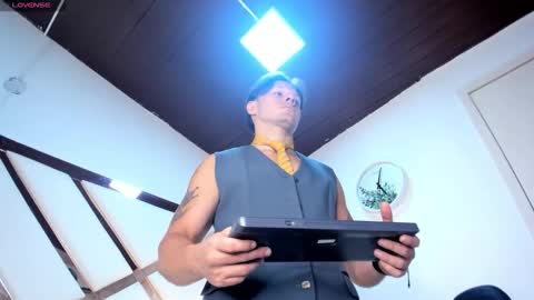 Justin  online show from 24, 3, 2026