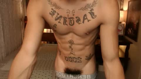 justine_hunk online show from 5, 12, 2025