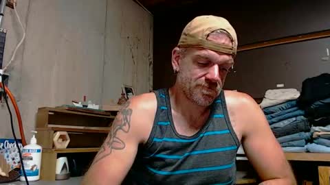 Snapshot of justinmoore1987 chatting on 21, 5, 2026 justinmoore1987 online show from 21, 5, 2026