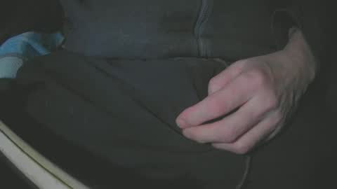 Justme39057 online show from 5, 1, 2025