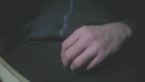 Justme39057 online show from 5, 2, 2025