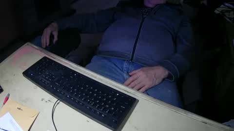 Justme39057 online show from 3, 10, 2025