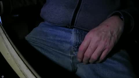 Justme39057 online show from 3, 11, 2025