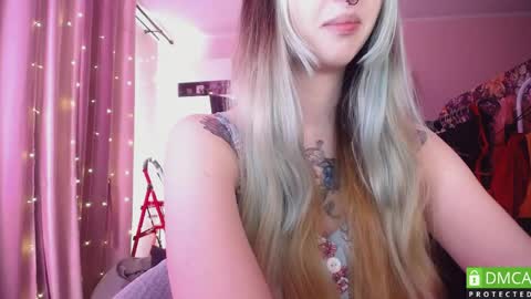 justmeowgirl online show from 20, 5, 2026