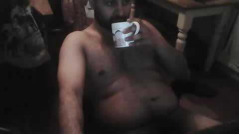 justtryingthisout22 online show from 17, 4, 2026