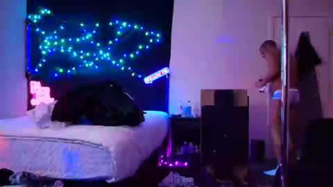 Snapshot of justwannalookgood4ya chatting on 7, 2, 2025 Eetantungfuk Mias online show from 7, 2, 2025