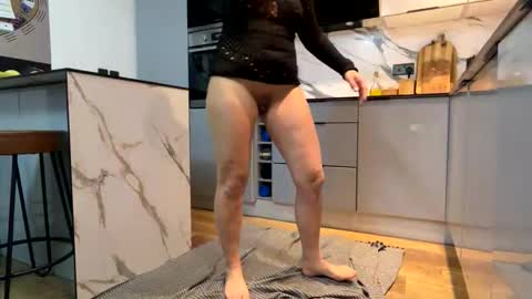 Snapshot of jzjs55 chatting on 18, 4, 2026 Any tokens and you can ask anything online show from 18, 4, 2026