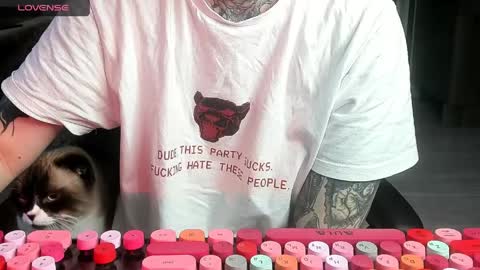 Snapshot of k_and_alice chatting on 6, 4, 2026 Alice online show from 6, 4, 2026