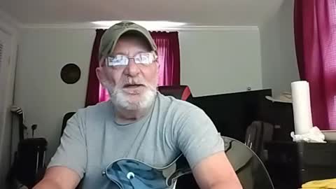 Snapshot of kabriggs136 chatting on 17, 6, 2026 kabriggs136 online show from 17, 6, 2026