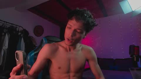 Kael Owens online show from 28, 11, 2025