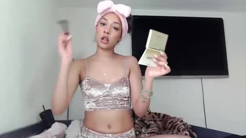 kaelagreen online show from 20, 2, 2025